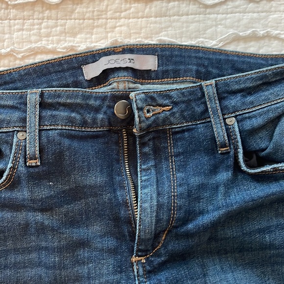 Joe’s Jeans High Rise Cuff Crop - Picture 3 of 4
